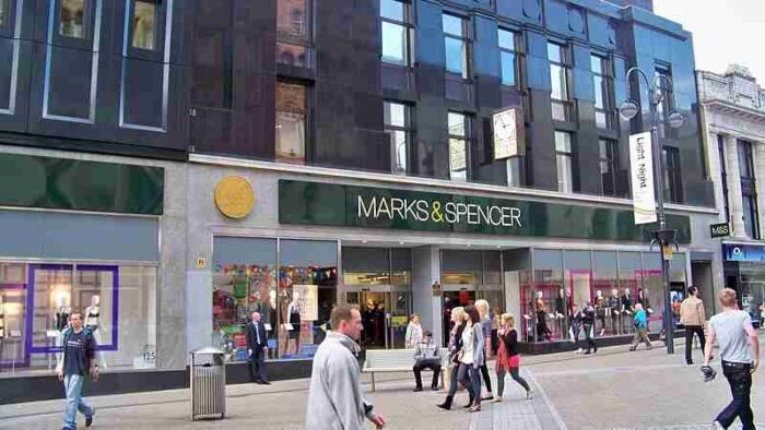 Marks & Spencer, Briggate, Leeds, tags: der im - CC BY-SA